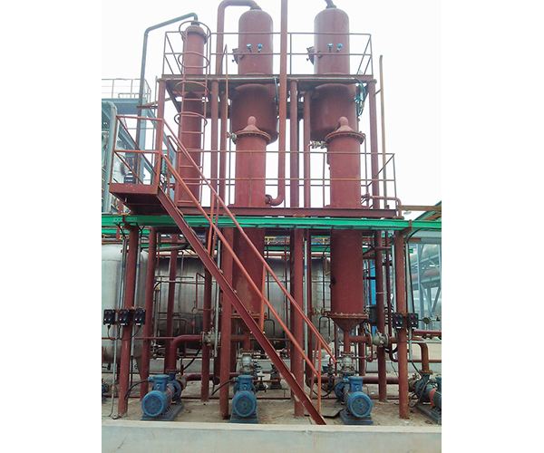 雙效強制循環(huán)蒸發(fā)器的特性: 雙效強制循環(huán)蒸發(fā)器的特性: